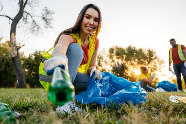 Best Yard Cleanup Services  in Parkersburg, IA